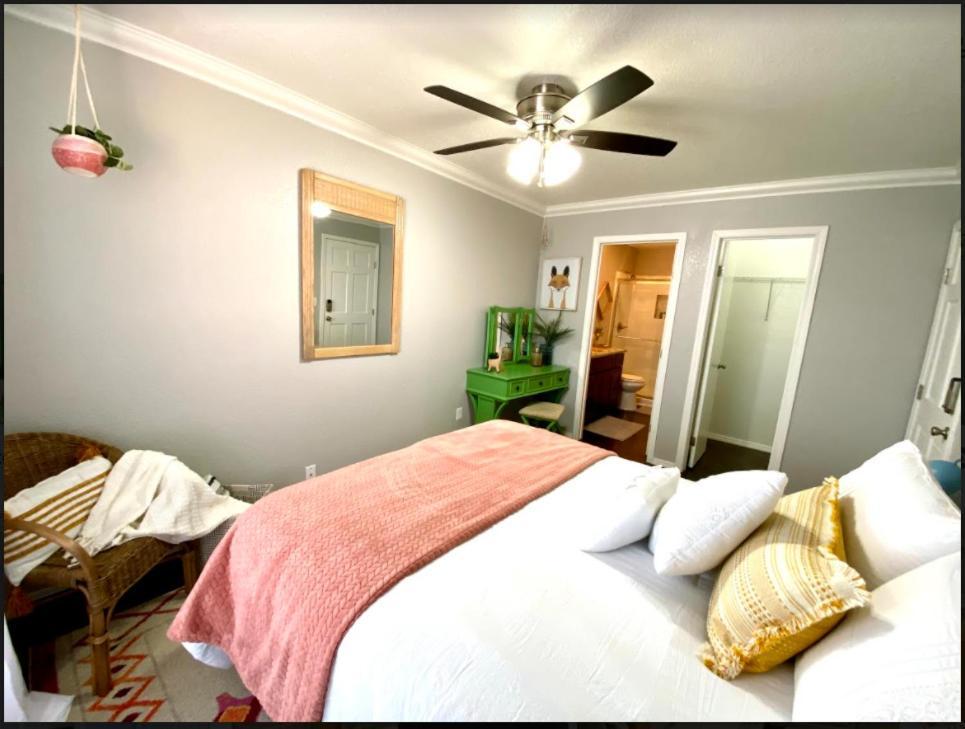 אוקלהומה סיטי Private Bedroom Suite - Communal House Near Integris מראה חיצוני תמונה