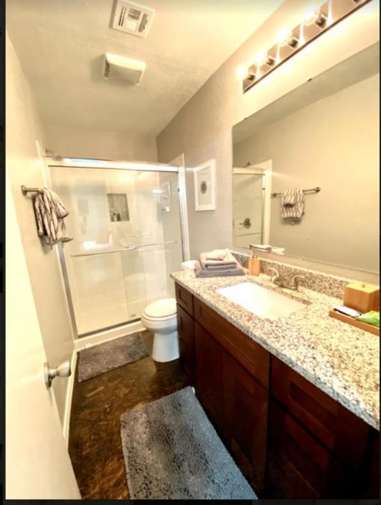 אוקלהומה סיטי Private Bedroom Suite - Communal House Near Integris מראה חיצוני תמונה